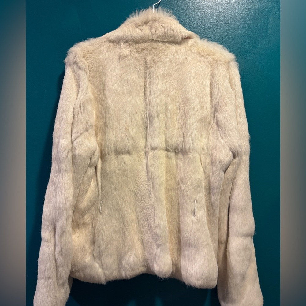 Elegant 100% Rabbit Fur Jacket - Picture 9 of 9